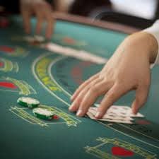 77ad Texas Holdem Aapke Bankroll ke Alaasai